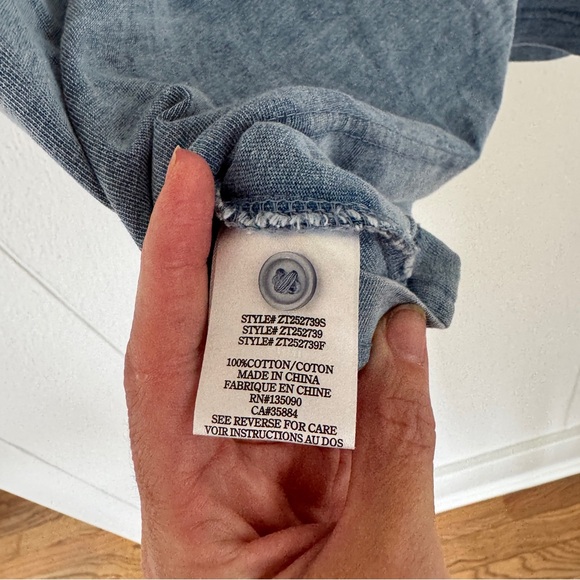 Z Supply Light Blue Sleeveless Button Tank - Picture 5 of 5